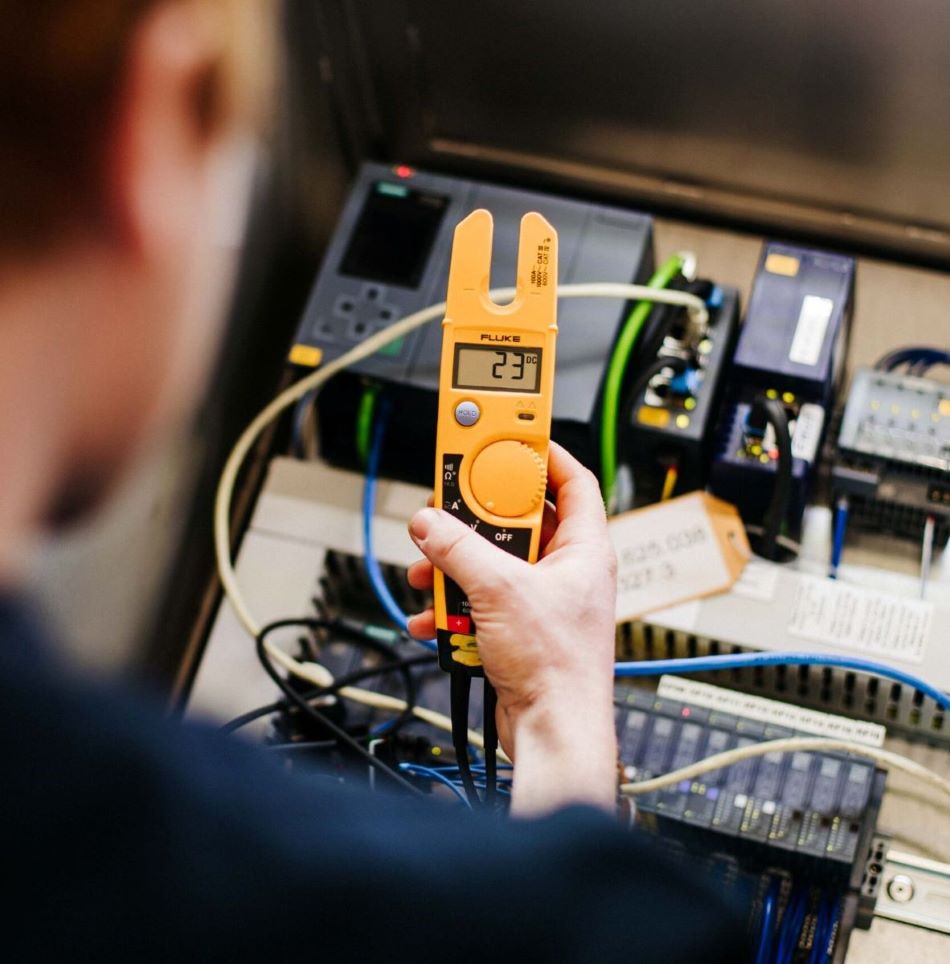 An electrical engineer is responsible for designing, developing, and maintaining electrical systems and components.